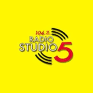 Radio studio 5 104.7 fm